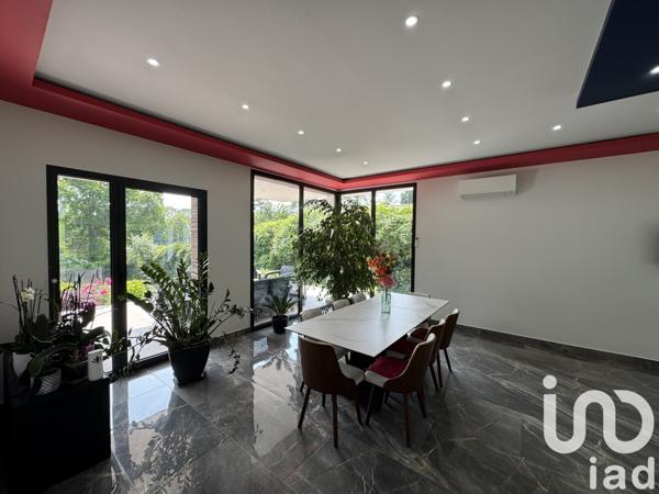 Maison à vendre 8 pièces 320 m² La Rochette