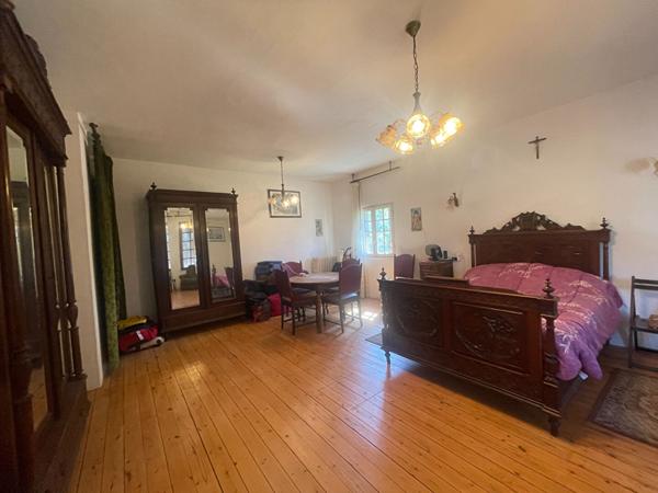 Maison à vendre à Vannes secteur Conleau 200m² 7 chambres parcelle 795m²