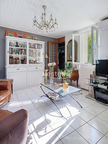 À vendre : maison familiale de 124 m² avec 4 chambres et jardin, à Sos, dans un environnement calme