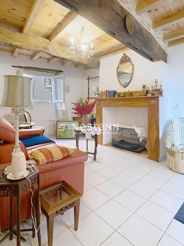 À vendre : maison familiale de 124 m² avec 4 chambres et jardin, à Sos, dans un environnement calme