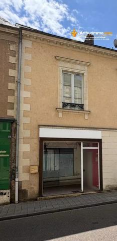 Location                                                      Local commercial
                        
                     1 pièces                      16 m2                     à Craon