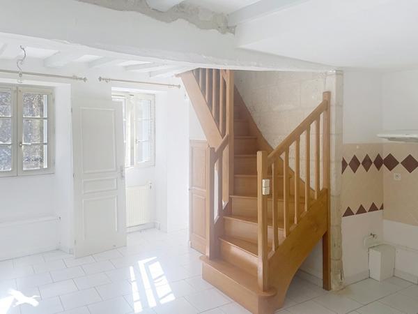 Maison à vendre 99 900 € Chinon 3 p 60 m² DPE D