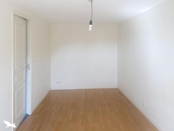 Maison à vendre 99 900 € Chinon 3 p 60 m² DPE D