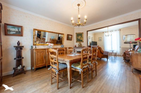 Maison à vendre 189 900 € Saint-Germain-du-Puy 7 p 138 m² DPE F