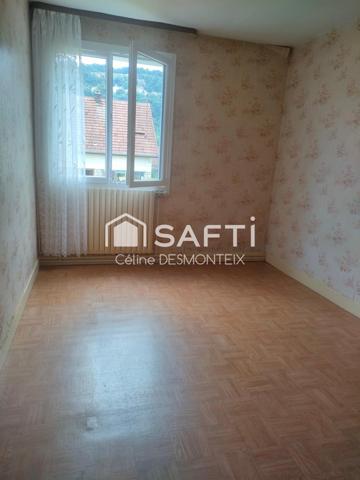 Maison de village à rénover à MATHAY (25700)