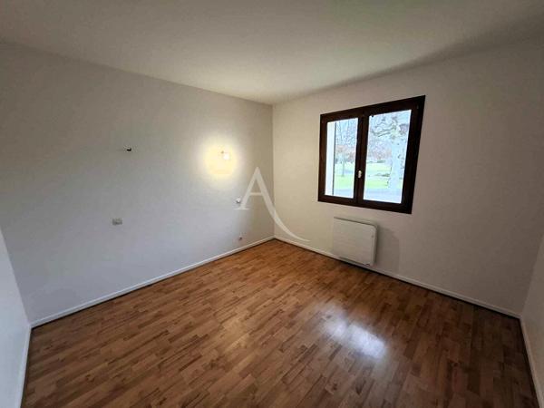 Maison traditionnelle de 104 m² avec grand sous-sol et terrain clos