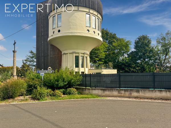 Trévoux (01600) BIEN ATYPIQUE – ANCIEN CHÂTEAU D’EAU ENTIÈREMENT RÉHABILITÉ – VUE PANORAMIQUE À 360° – TREVOUX