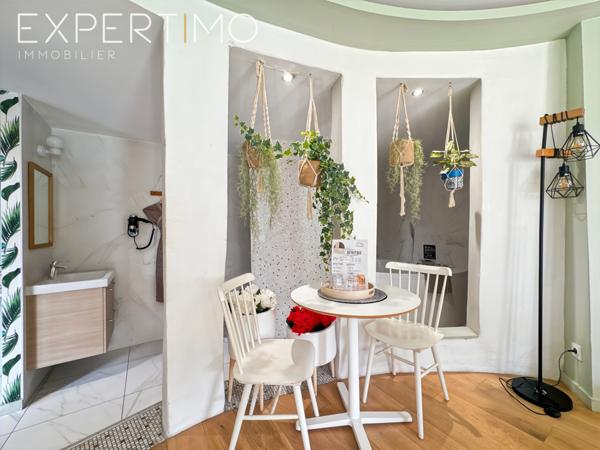 Trévoux (01600) BIEN ATYPIQUE – ANCIEN CHÂTEAU D’EAU ENTIÈREMENT RÉHABILITÉ – VUE PANORAMIQUE À 360° – TREVOUX