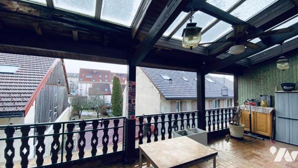 APPARTEMENT DE TYPE T5 CENTRE VILLE PONTARLIER AVEC TERRASSE