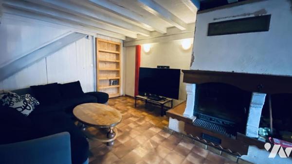 APPARTEMENT DE TYPE T5 CENTRE VILLE PONTARLIER AVEC TERRASSE