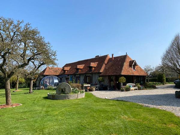 Maison + appartement Saint Pierre En Auge sur terrain de 3000 m²