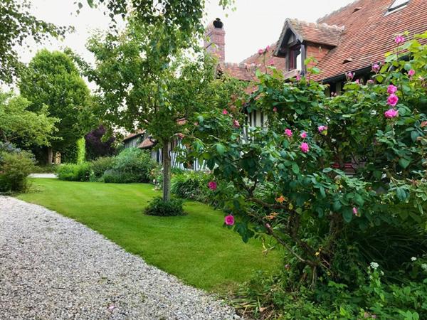 Maison + appartement Saint Pierre En Auge sur terrain de 3000 m²