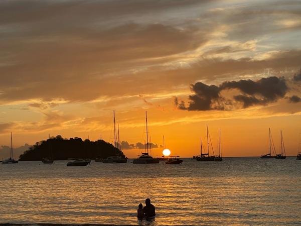 À vendre – Appartement T2 avec varangue 39m2 +Terrasse – Les Trois-Îlets (972) – plage