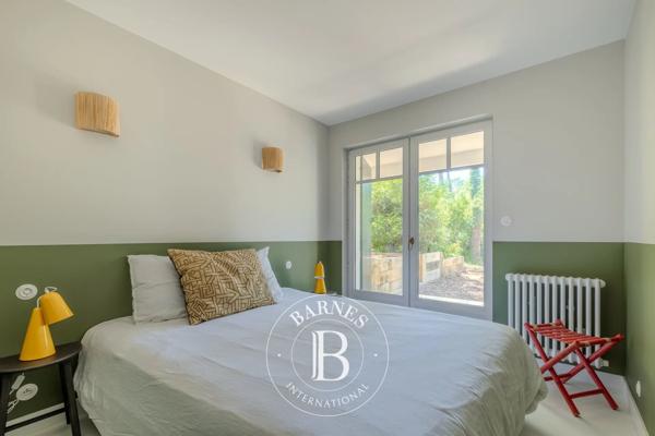 Lège-Cap-Ferret, Villa  242 m² à vendre