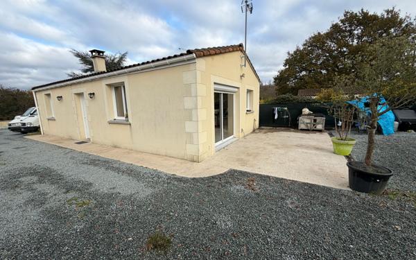 Maison à vendre    3 pièces •  Saintes