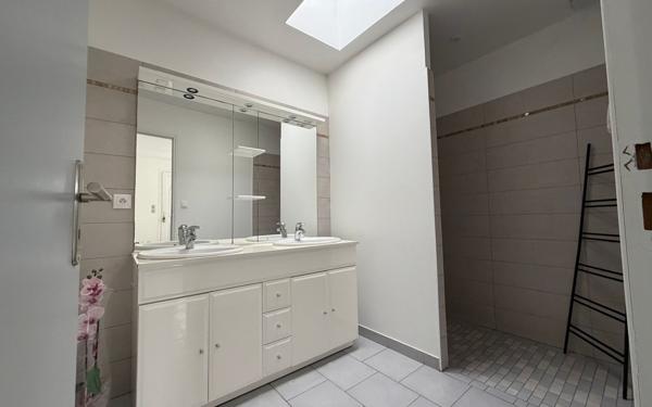 Maison à vendre    3 pièces •  Saintes