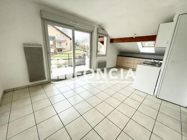 Location Studio 31.1 m² - BAT H - 58 IMPASSE DES GENTIANES Gex 01170