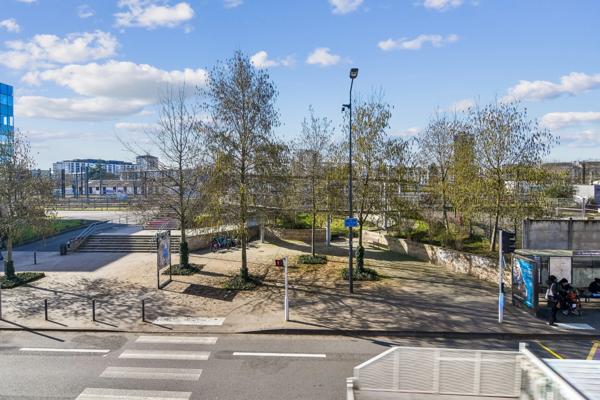 37000 – TOURS – APPARTEMENT T4 – LUMINEUX – BALCON – CAVE – À 10 MINUTES À PIED DE LA GARE