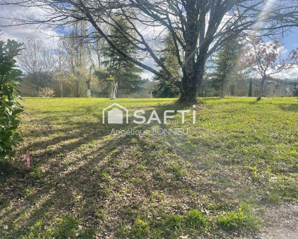 TERRAIN CONSTRUCTIBLE