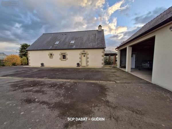 Maison à vendre à Saint-Hilaire-du-Harcouët dans la Manche (50600), ref : 8447