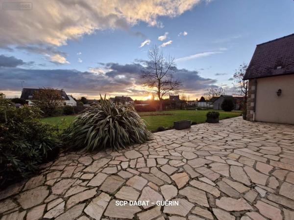 Maison à vendre à Saint-Hilaire-du-Harcouët dans la Manche (50600), ref : 8447