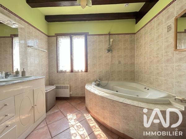 Maison à vendre 7 pièces 170 m² Le Malesherbois