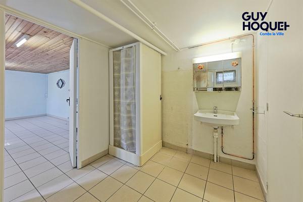 Maison 3 chambres à vendre à Quincy sous Sénart - en Plain Pied!