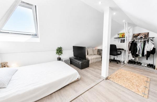Maison 4 chambres avec jardin, garage et deux terrasses - Secteur recherché