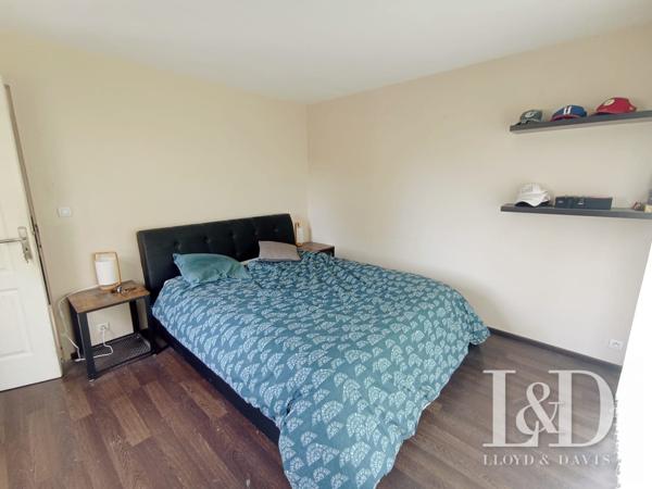 MAISON INDIVIDUELLE 117M2 - 4 CHAMBRES - PISCINE ET JARDIN- À 15 MINUTES DE SENS