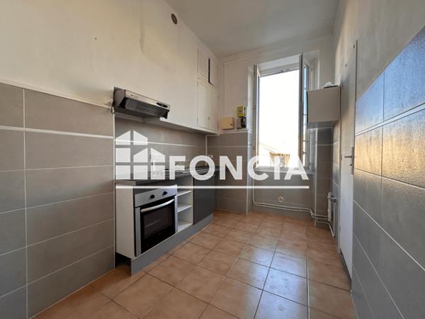 Location Appartement 3 pièces 44 m² - ENCLOS REY Nimes 30000