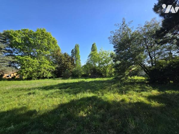 BOUGUENAIS - BOUGUINIERE -  TAB premier rideau 2310m² zone UMD1 