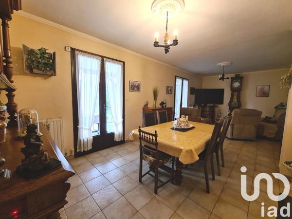 Maison à vendre 4 pièces 92 m² Saint-Pierre-d'Eyraud