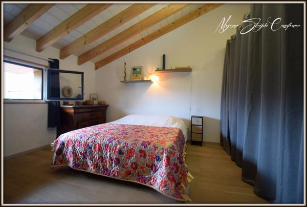 Superbe maison à vendre 8 pièces SOUSTONS (40) PROCHE DU LAC AU CALME.