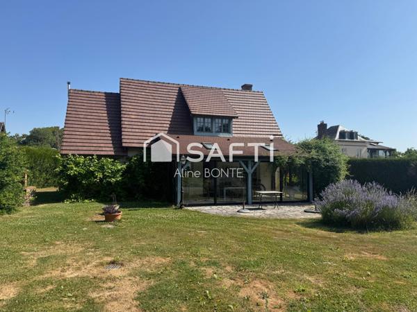 Charmante maison avec garage, carport et piscine