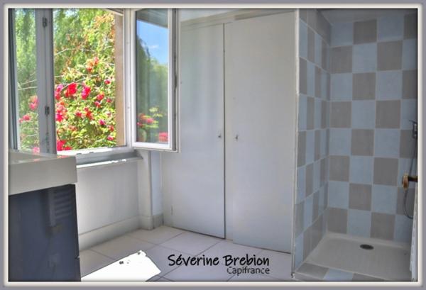 Maison rénovée, 3 chambres, terrain, garage VISCOMTAT (63)