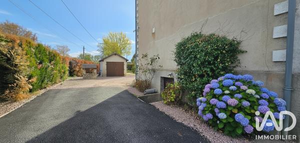 Maison à vendre 6 pièces 148 m² Saint-Amand-Montrond