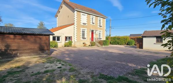 Maison à vendre 6 pièces 148 m² Saint-Amand-Montrond
