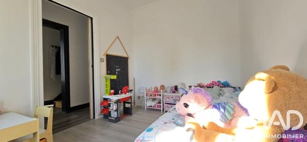 Maison à vendre 6 pièces 148 m² Saint-Amand-Montrond