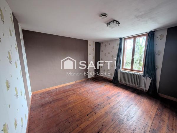 Maison de village : le charme d'un ancien hôtel aux volumes généreux