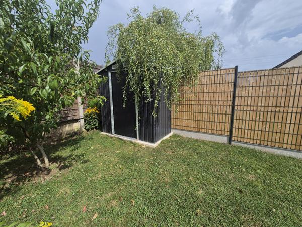 Coignières (78310) Maison Neuve proche Le Mesnil Saint Denis