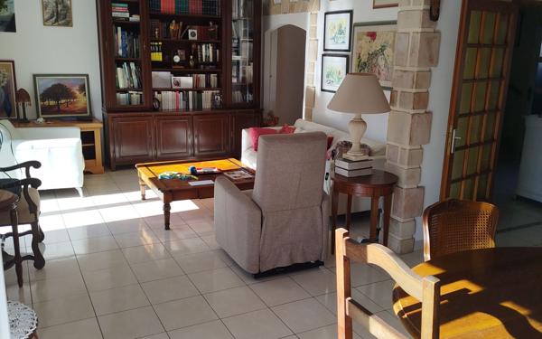 Maison à vendre    5 pièces •  Mèze