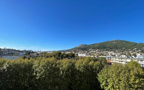 Appartement à vendre    3 pièces • 60 m2 Toulon