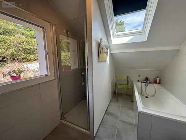 Achat - Maison Saint-Alban-Leysse 73230 5 pièces 137 m 2 802 m 2