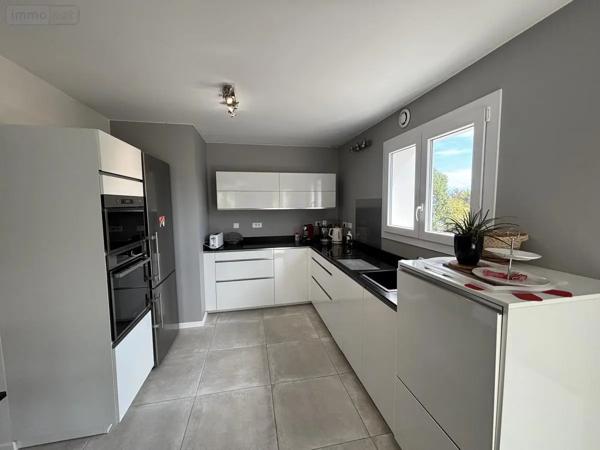 Achat - Maison Saint-Alban-Leysse 73230 5 pièces 137 m 2 802 m 2