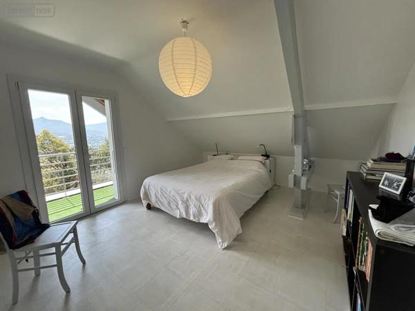 Achat - Maison Saint-Alban-Leysse 73230 5 pièces 137 m 2 802 m 2