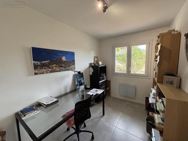 Achat - Maison Saint-Alban-Leysse 73230 5 pièces 137 m 2 802 m 2