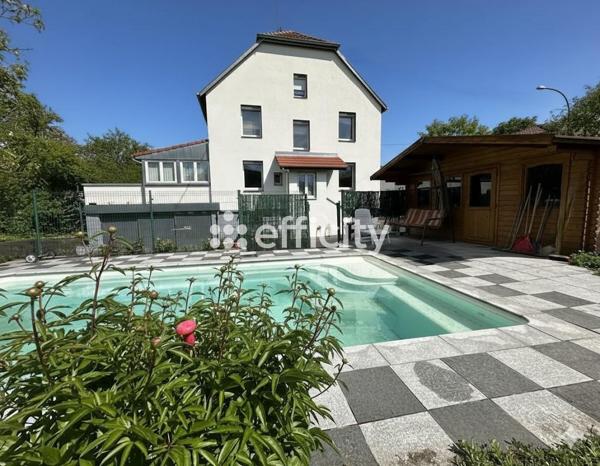 Maison 8 pièces - 200 m² Exclusivité efficity