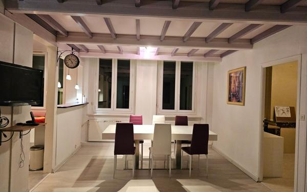 Appartement à vendre    3 pièces • 72,84 m2 Saint-Étienne