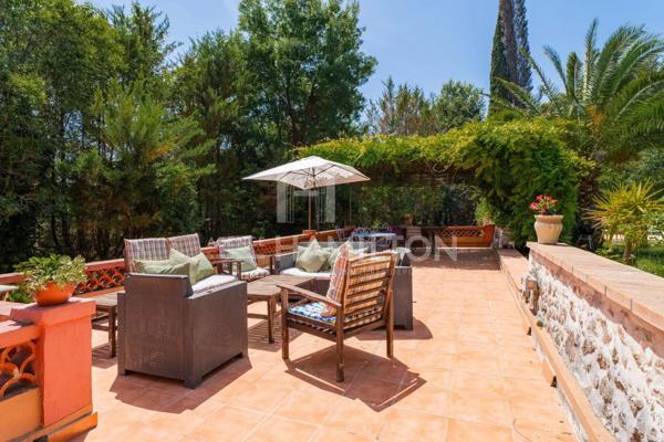 Propriété d’Exception à Biot : Deux Villas Idéales pour Chambres Biot
