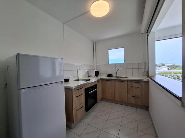 A louer - Appartement 2 pièces avec vue mer - Fort de France